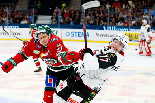 Frölundas Nicklas Lasu  och Malmö Redhawks Pathrik