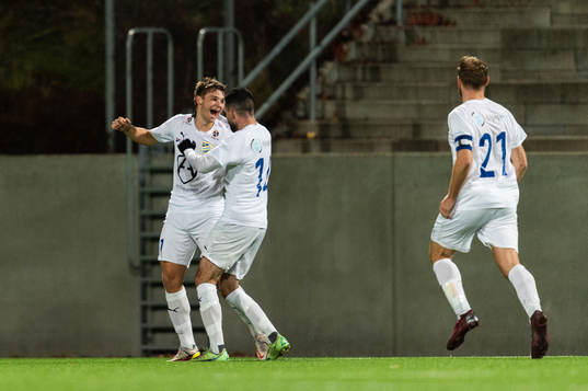 IFK Malmös Emil Jönsson, Granit Stagova och Martin Johansson jublar efter 1-1 målet