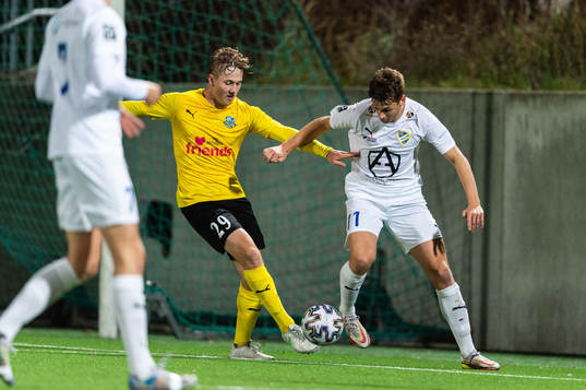 Jesper Strid och IFK Malmös Emil Jönsson