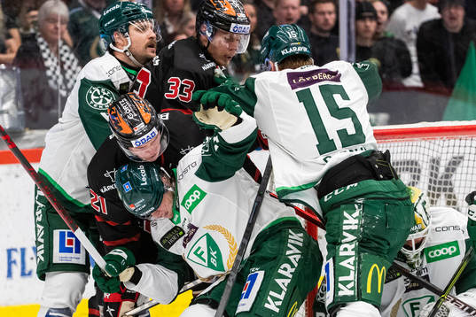 Färjestads Albert Johansson och Örebros Linus Öberg