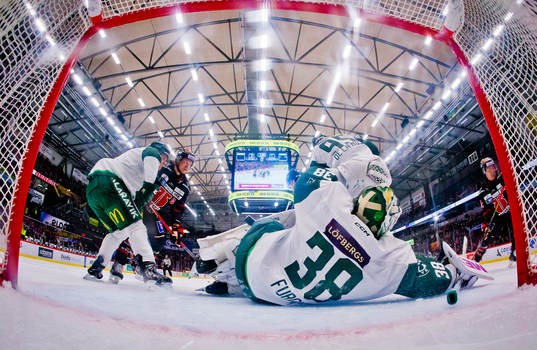 Färjestads Dominik Furch