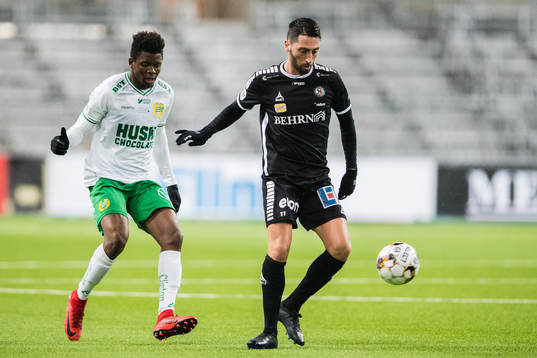 Hammarbys Aziz Mohammed Ouattara och Örebros Nahir Besara