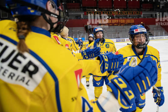 Olivia Carlsson of Sweden celebrates