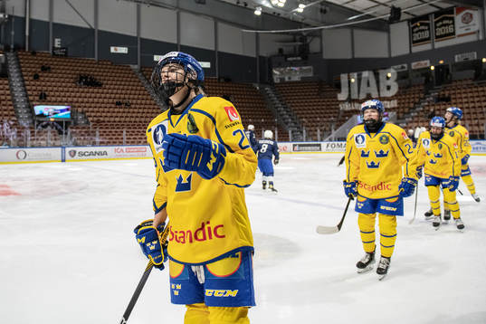 Michelle Löwenhielm of Sweden celebrates