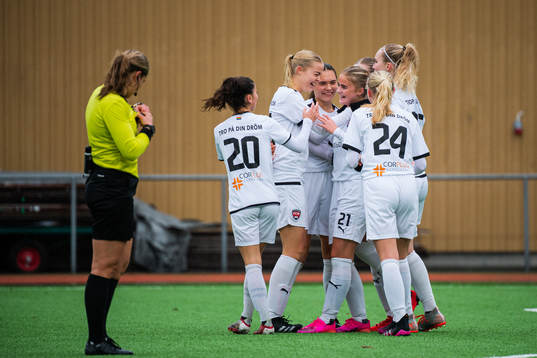 e pris i F19-slutspelet mellan Örebro och Rosengård den 7 november 2021 i Stockholm. 