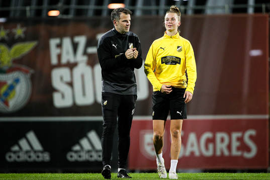 Robert Vilahamn, head coach, and Dilja Yr Zomers of Häcken