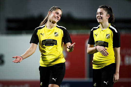 Mille Gejl Jensen and Anna Julia Csiki of Häcken