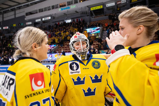 Emma Nordin, goalkeeper Sara Grahn and Johanna Fällman of