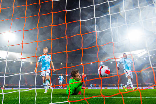 Birger Meling, goalkeeper Ørjan Håskjold Nyland and