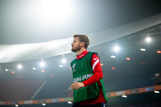 Fredrik Midtsjø of Norway warms up