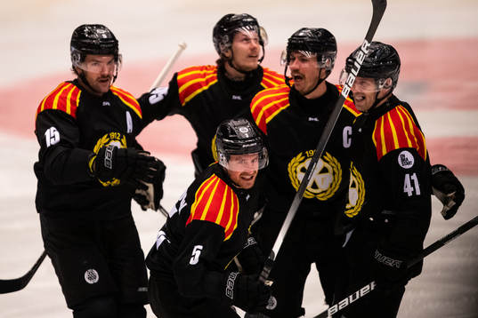 Brynäs Chay Genoway jublar