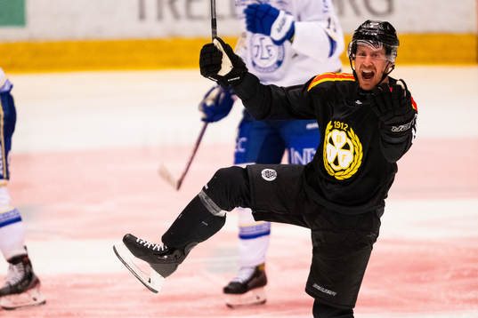 Brynäs Chay Genoway jublar