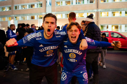 Sundsvalls Anton Eriksson och Jesper Carström jublar