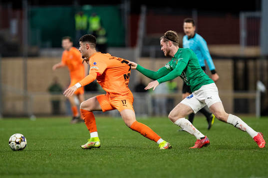 AFC Eskilstunas Ismet Lushaku och Jönköpings Daniel Ljung