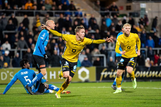 Elfsborgs Jacob Ondrejka jublar