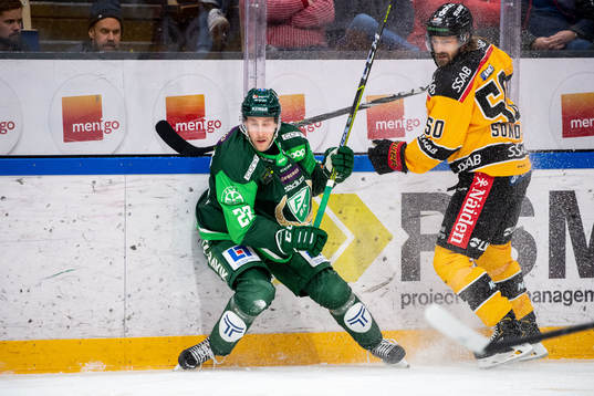 Färjestads Per Åslund och Luleås Daniel Sondell