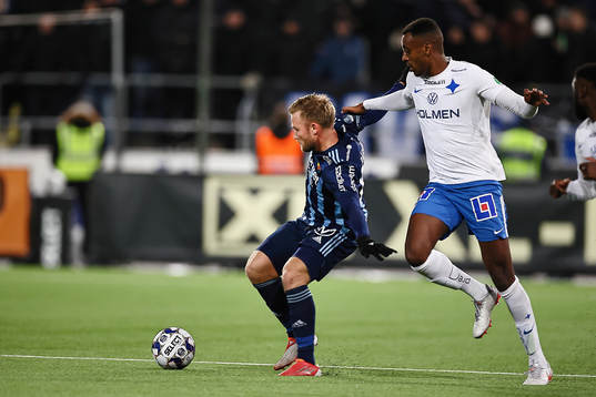 Djurgårdens Nicklas Bärkroth och IFK Norrköpings Theo
