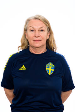 Koordinator Ingela Ringnell i F16-landslaget poserar för porträtt den 26 november 2021 i Stockholm. 