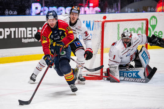 Djurgårdens Niclas Bergfors och Örebros Christopher