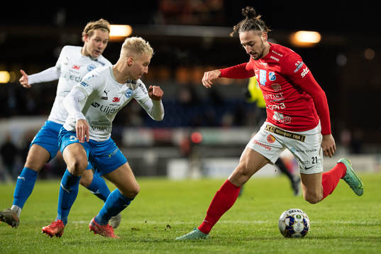 Värnamos Victor Larsson och Norrbys Dijan Vukojevic