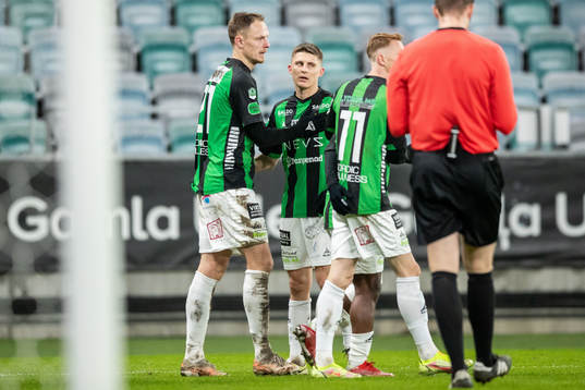 GAIS Simon Alexandersson jublar efter 2-1