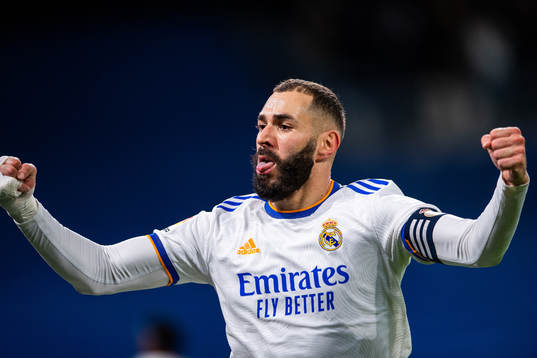 Karim Benzema of Real Madrid celebrates scoring 1-1