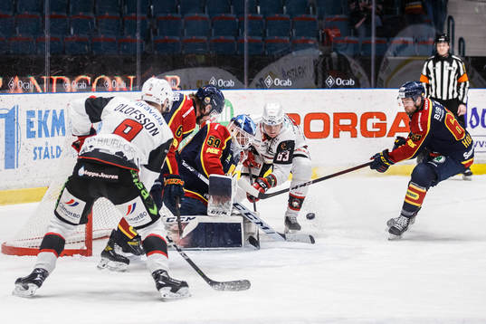 Djurgårdens målvakt Mantas Armalis och Malmö Redhawks