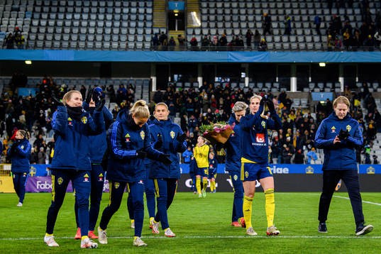 Players of Sweden celebrate