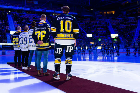 HV71s Martin Thörnberg, Johan Davidsson, Pasi Puistola,