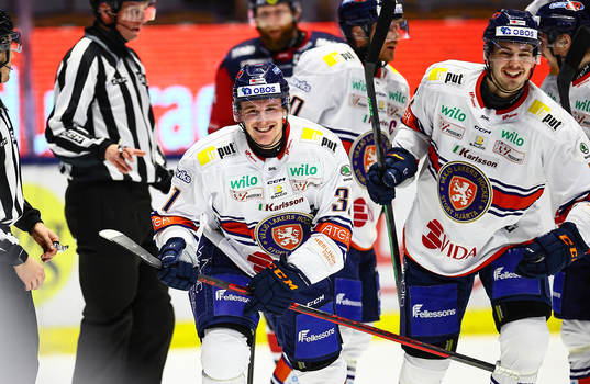 Växjös Olle Lycksell jublar