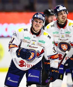 Växjös Olle Lycksell jublar