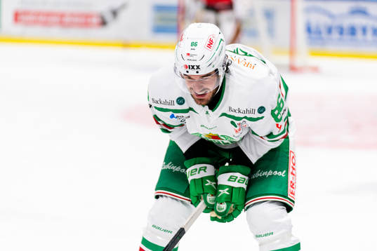 Rögles Eric Gelinas har ont