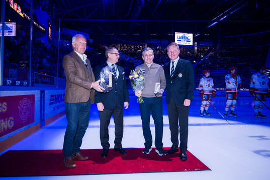 s assisterande tränare Fredrik Stillman hyllas