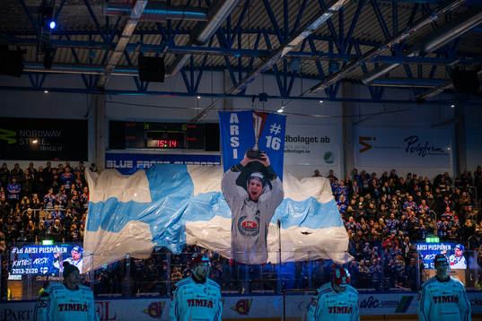 Förra Oskarshamns spelaren Arsi Piispanen valdes in i Wall