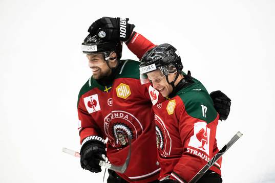 Max Friberg and Mats Rosseli Olsen of Frölunda celebrates