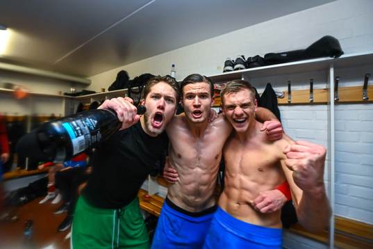 Helsingborgs Helsingborgs målvakt Kalle Joelsson, Wilhelm Loeper och Dennis Olsson jublar