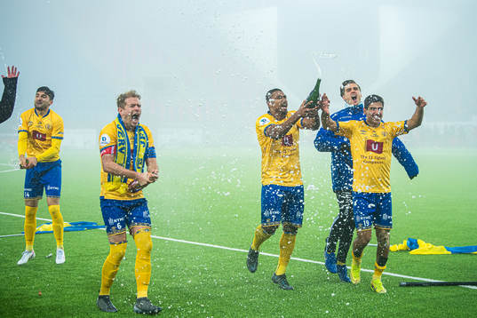 Daniel Michael Rodriguez Arrocha, Mathias Wichmann