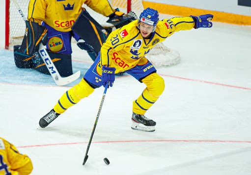 Lawrence Pilut of Sweden