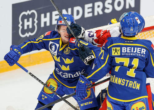 Lawrence Pilut of Sweden and Jan Kovarz of Czech Republic