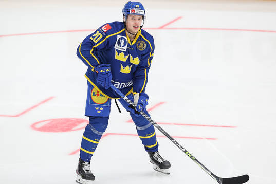 Lawrence Pilut of Sweden