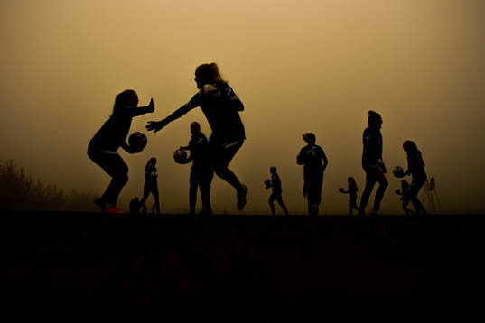 This picture is part of Bildbyrån’s selection of best sports photos from 2021. Originally published 211128 Silhouettes of players of the Norwegian women's national football team