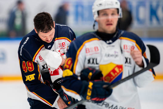 Djurgårdens Rhett Rakhshani har ont