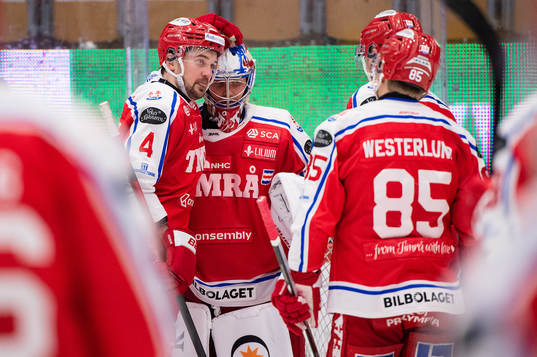 Timrås Tim Erixon jublar