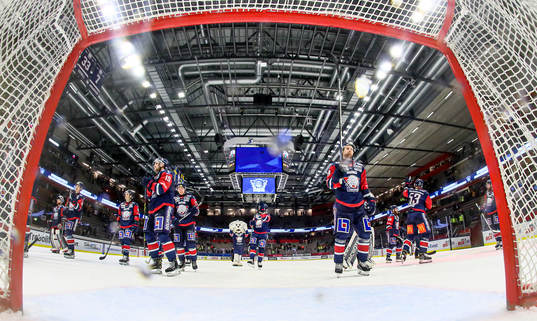 Linköpings spelare jublar