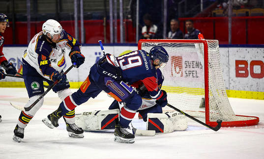 Mål av Linköpings Patrick Russell