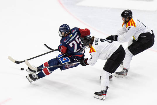 Linköpings Filip Bystedt och Brynäs Kristofer Berglund