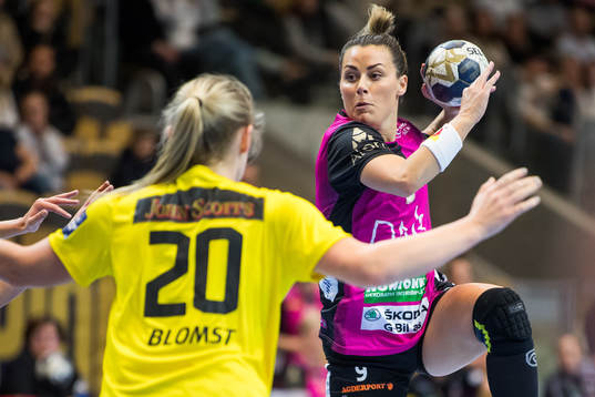Bla gjennom flere bilder av Handball, Women's Champions League, Sävehof - Vipers Kristiansand