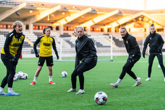 Luna Nörgaard Gevitz, Hanna Wijk, Lisa Löwing och Stine Larsen
