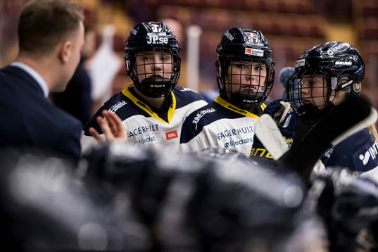 HV71s Jenna Raunio och Elin Svensson