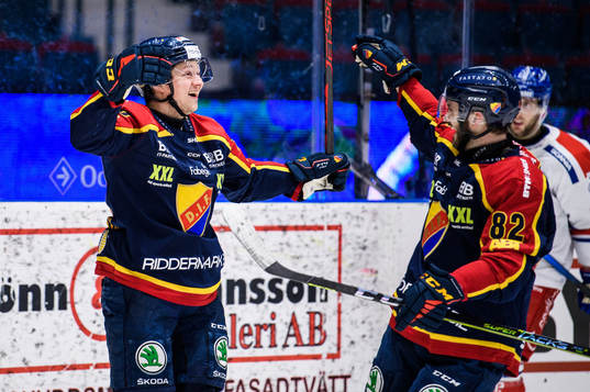 Djurgårdens Rhett Rakhshani jublar